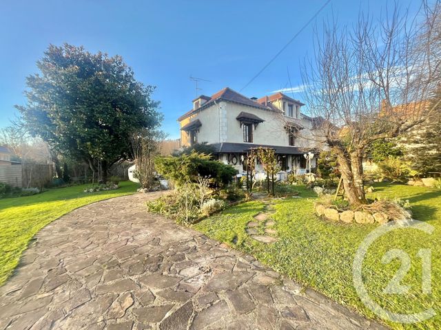 Afficher la photo en grand maison à vendre - 10 pièces - 180.0 m2 - FORGES LES BAINS - 91 - ILE-DE-FRANCE - Century 21 Ld Immobilier