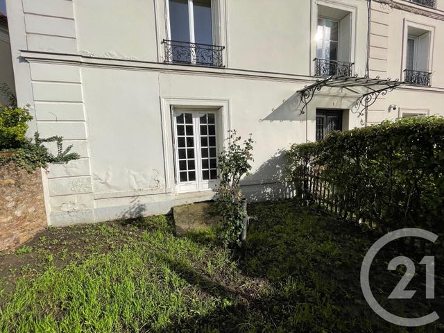 Appartement Studio à vendre BRIIS SOUS FORGES