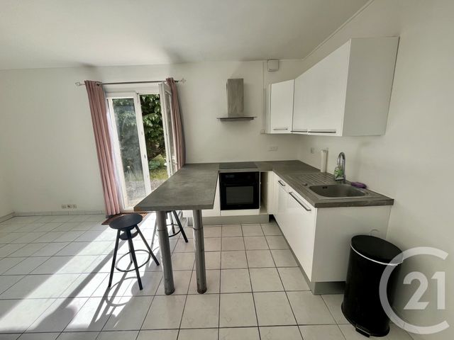 Appartement F1 à vendre - 1 pièce - 30.0 m2 - VAUGRIGNEUSE - 91 - ILE-DE-FRANCE - Century 21 Ld Immobilier