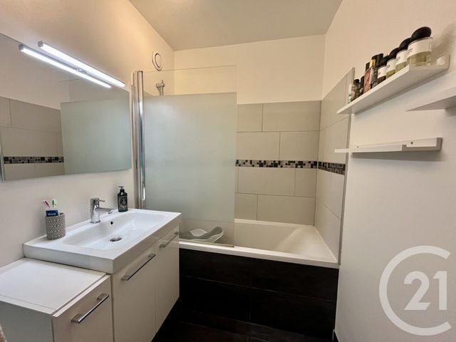 Appartement F3 à vendre - 3 pièces - 70.0 m2 - LIMOURS - 91 - ILE-DE-FRANCE - Century 21 Ld Immobilier