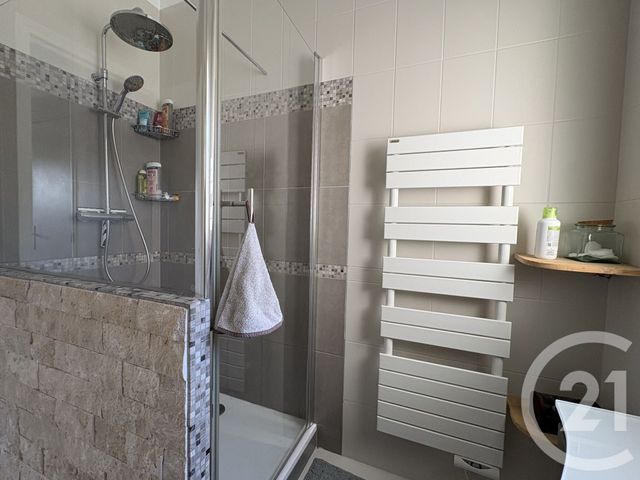 Appartement F4 à vendre - 3 pièces - 65.39 m2 - GOMETZ LA VILLE - 91 - ILE-DE-FRANCE - Century 21 Ld Immobilier