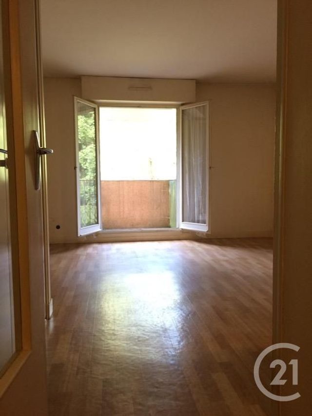 Appartement Studio à vendre - 1 pièce - 27.59 m2 - GIF SUR YVETTE - 91 - ILE-DE-FRANCE - Century 21 Ld Immobilier